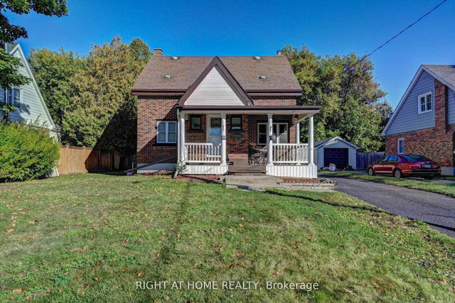 #Bsmt - 10 Monroe Street