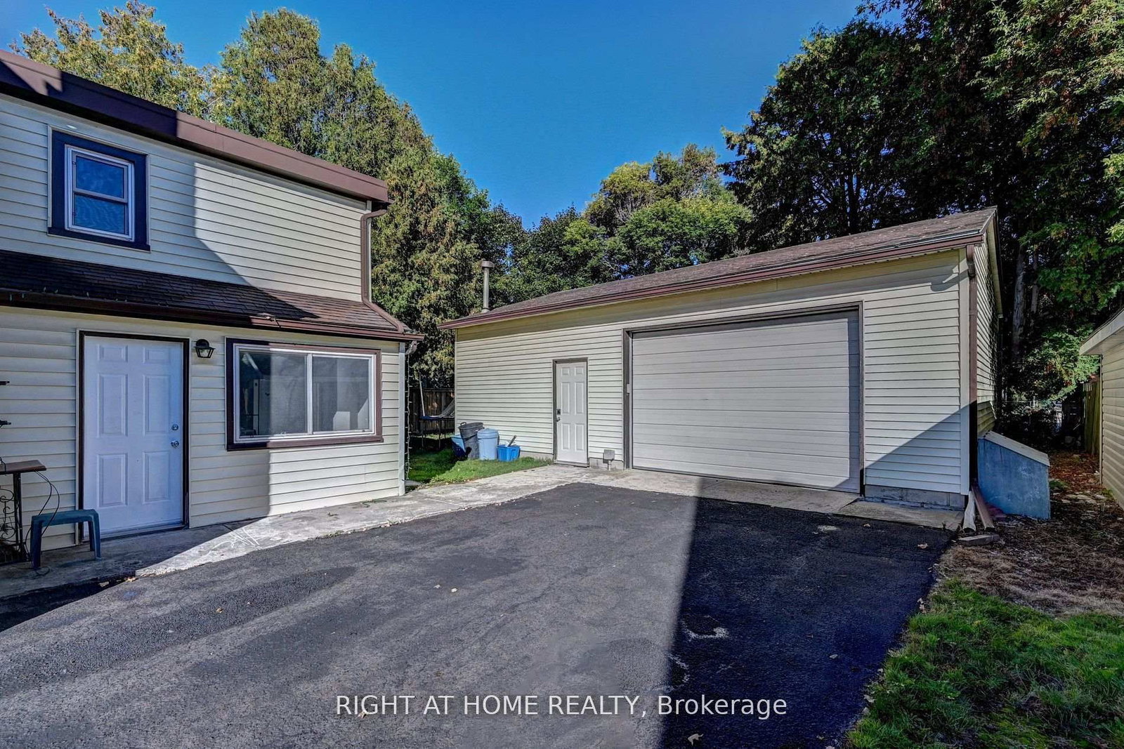 10 Monroe Street, Unit #Bsmt - Photo 3