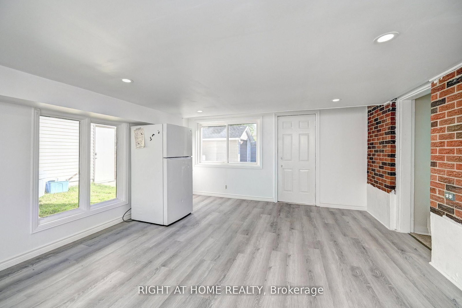 10 Monroe Street, Unit #Bsmt - Photo 6