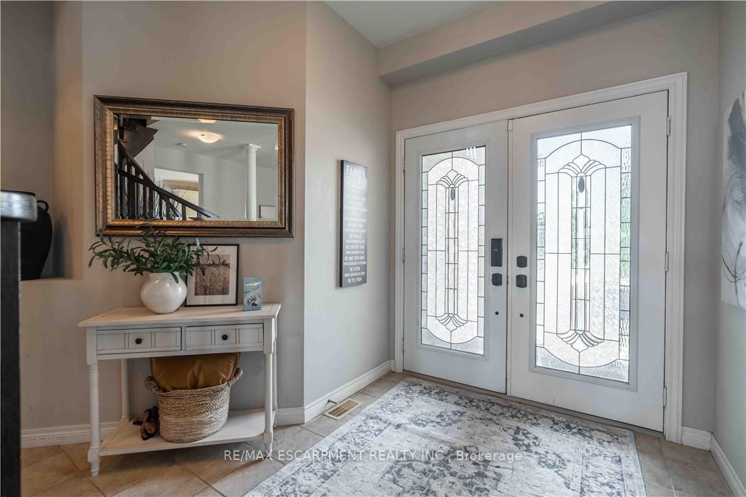 51 Showcase Drive - Photo 4