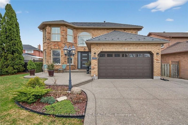 6 Regal Dr, Hamilton, L8W 2P4 | Image 3