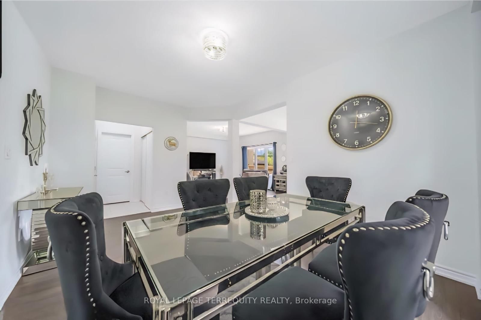 44 Cottonwood Crescent - Photo 8