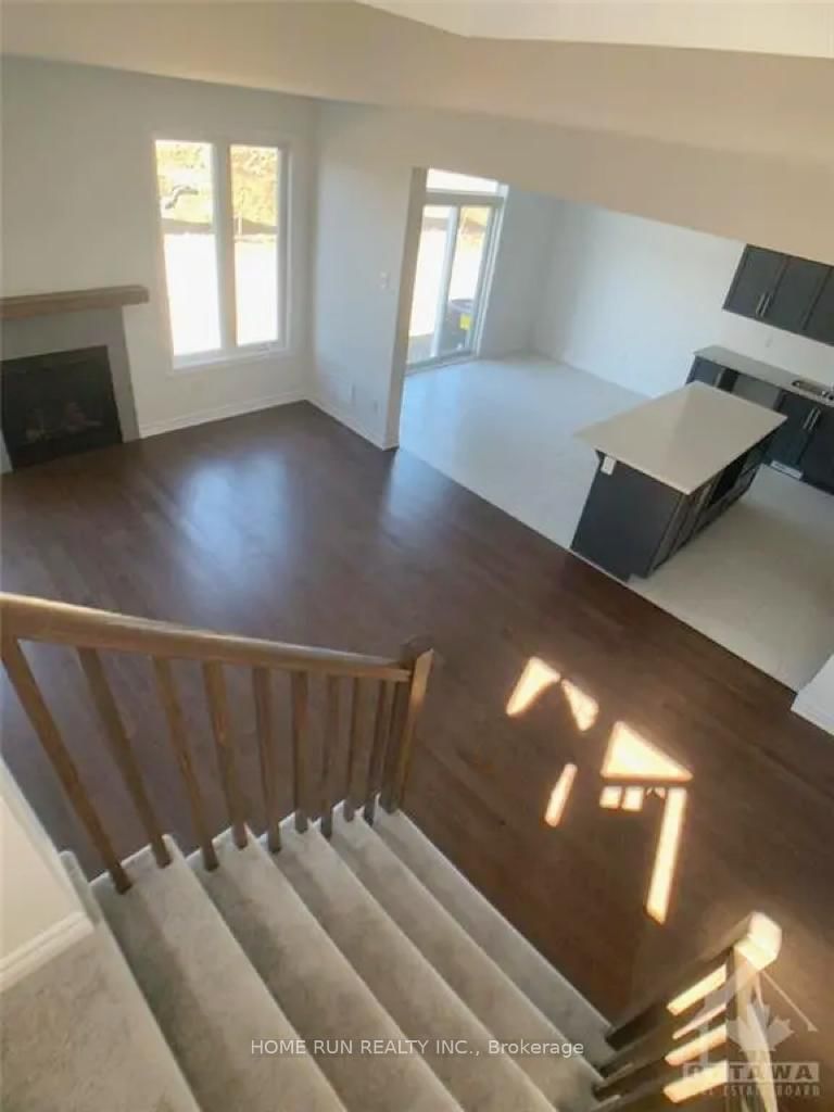 328 Finial Way, Ottawa, K2J 6V9 | Image 3