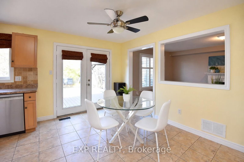 72 Etherington Cres, Hamilton, L0R 1C0 | Image 3