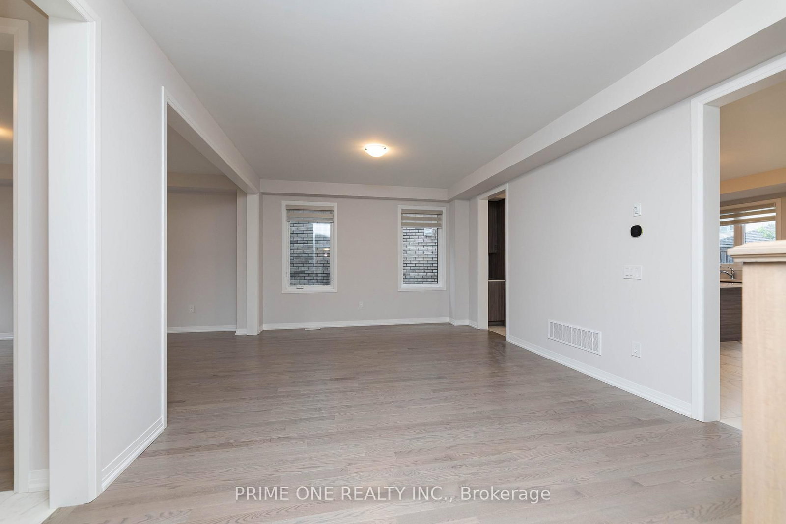 136 Blacklock Street - Photo 10