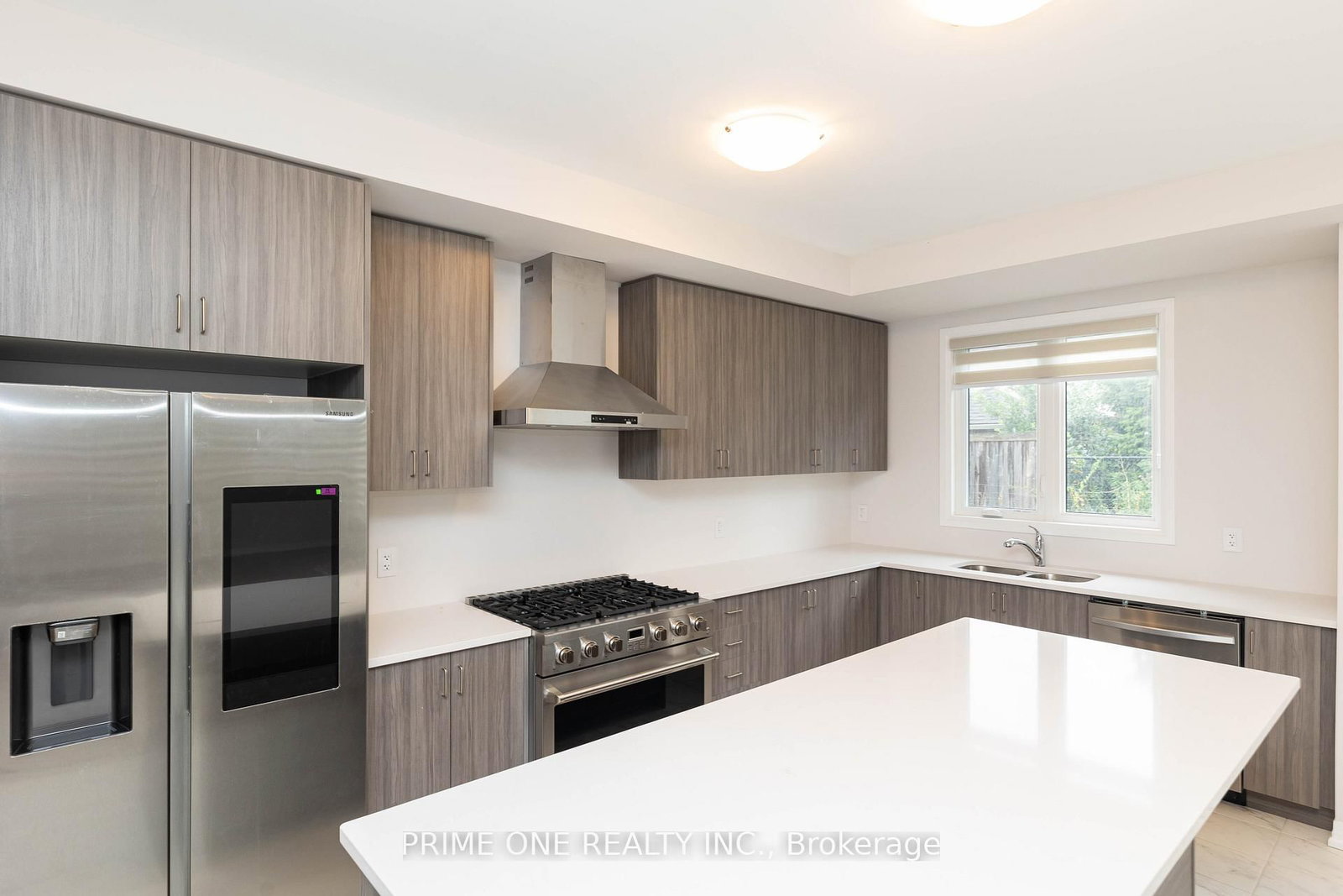 136 Blacklock Street - Photo 16