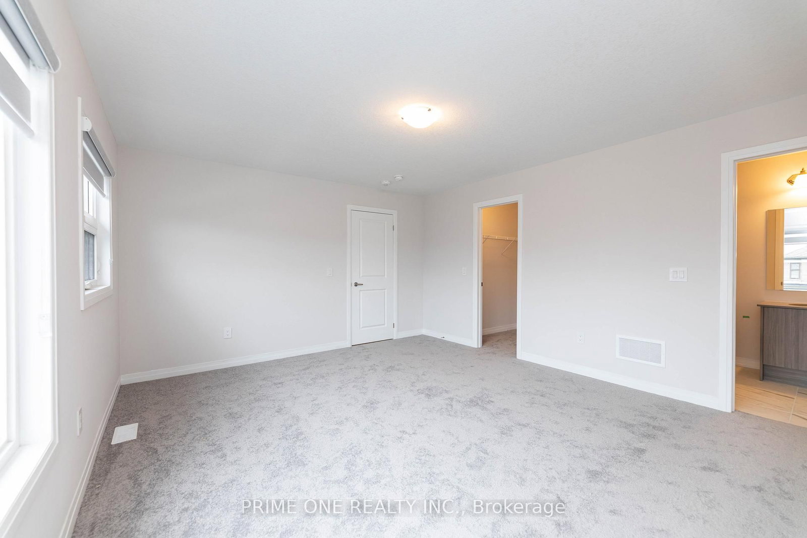 136 Blacklock Street - Photo 28