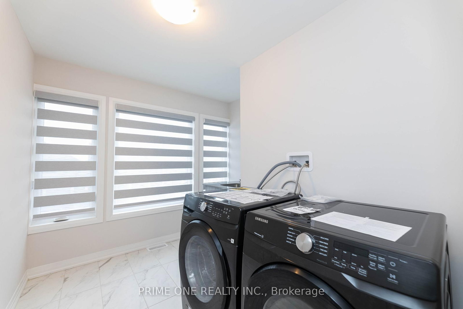 136 Blacklock Street - Photo 29