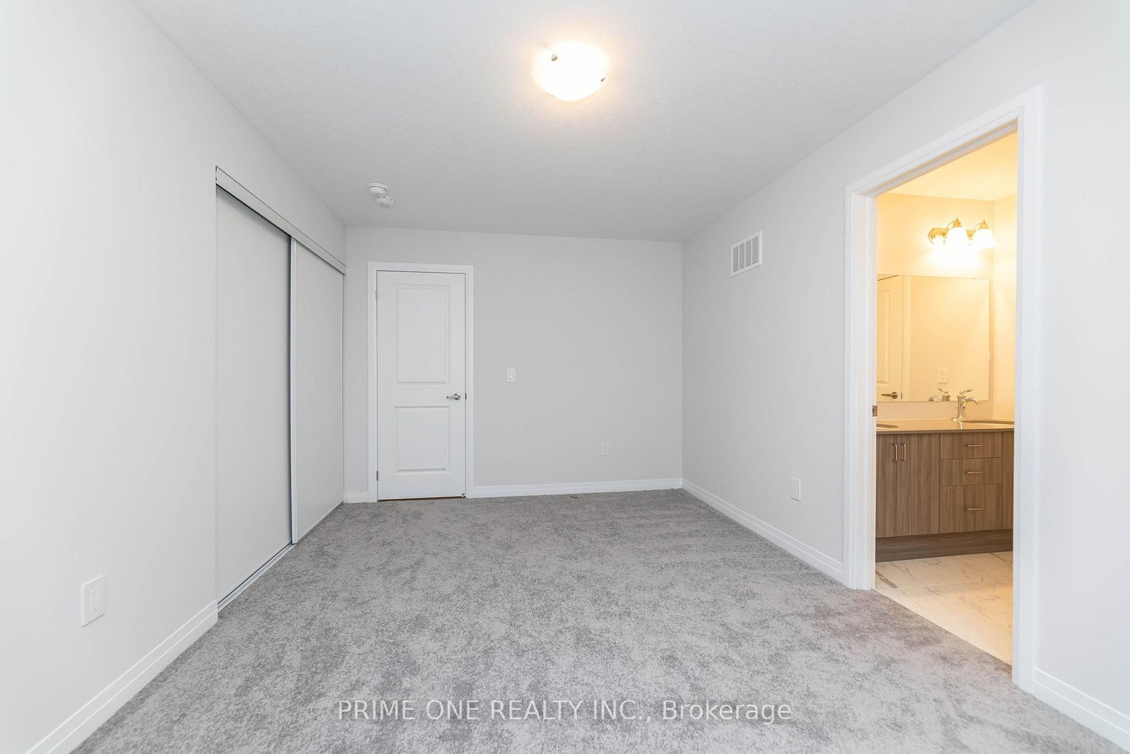 136 Blacklock Street - Photo 37