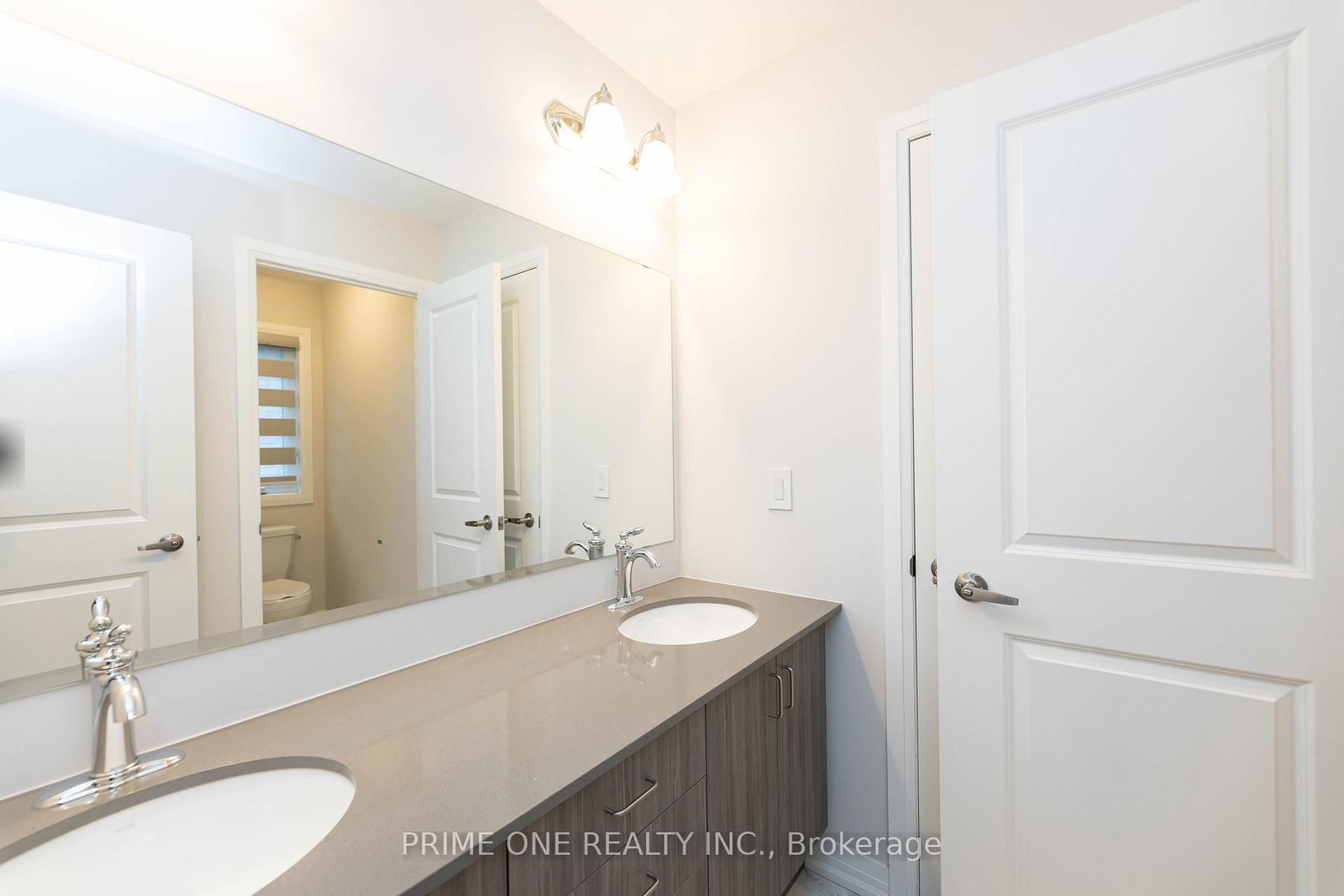 136 Blacklock Street - Photo 38