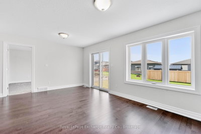 380 HAWTHORNE Street • Saugeen Shores, ON photo 8
