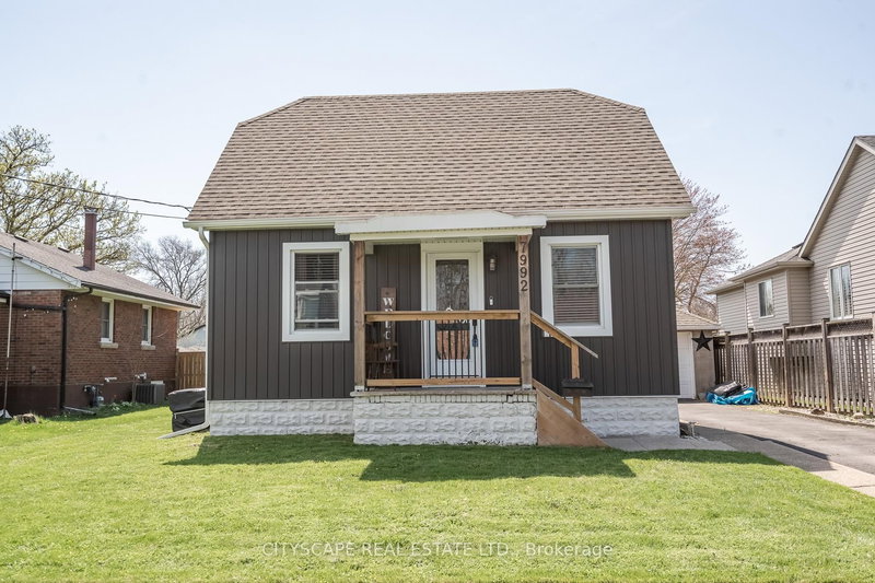 7992 Peter St, Niagara Falls, L2G 6S9 | Image 2
