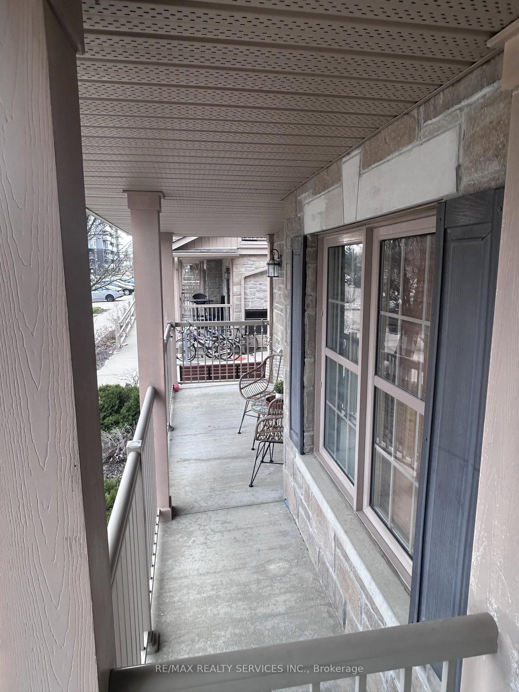 5E - 1460 Highland Road 4