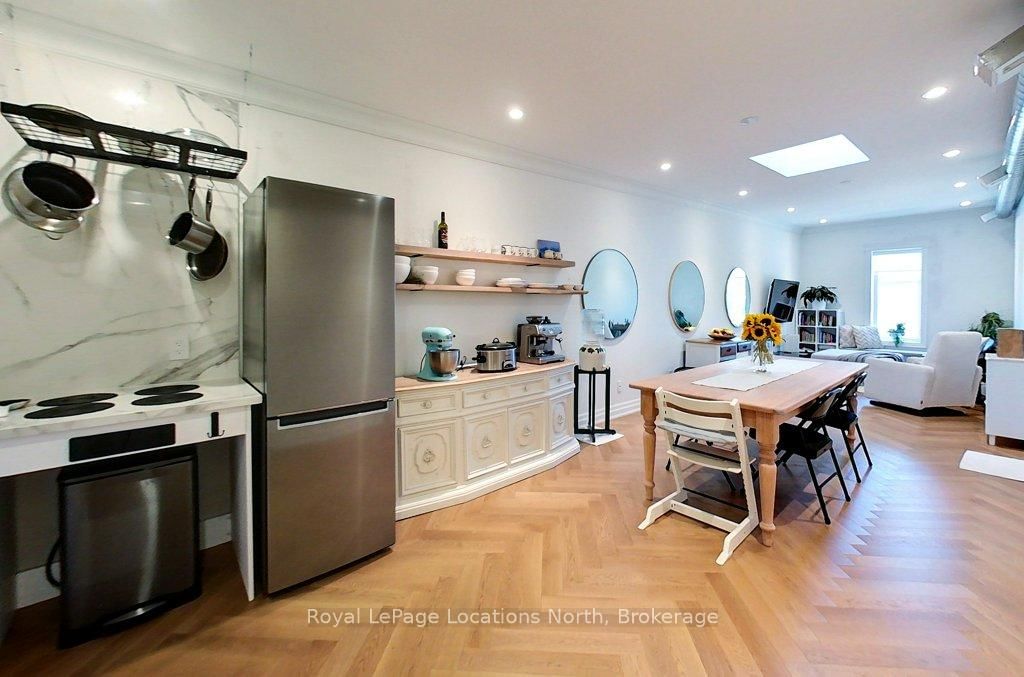 8 Sykes Street N - Photo 15