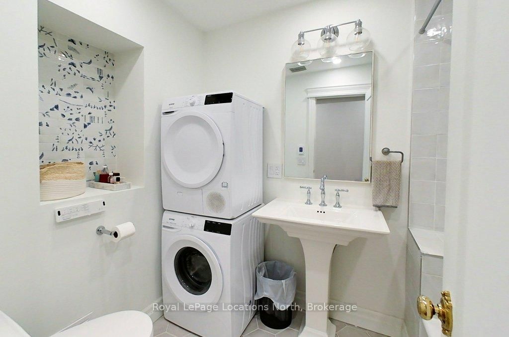8 Sykes Street N - Photo 23