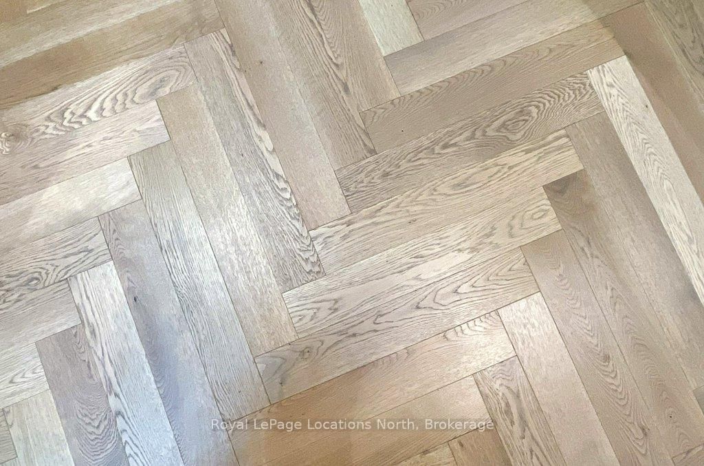 8 Sykes Street N - Photo 29