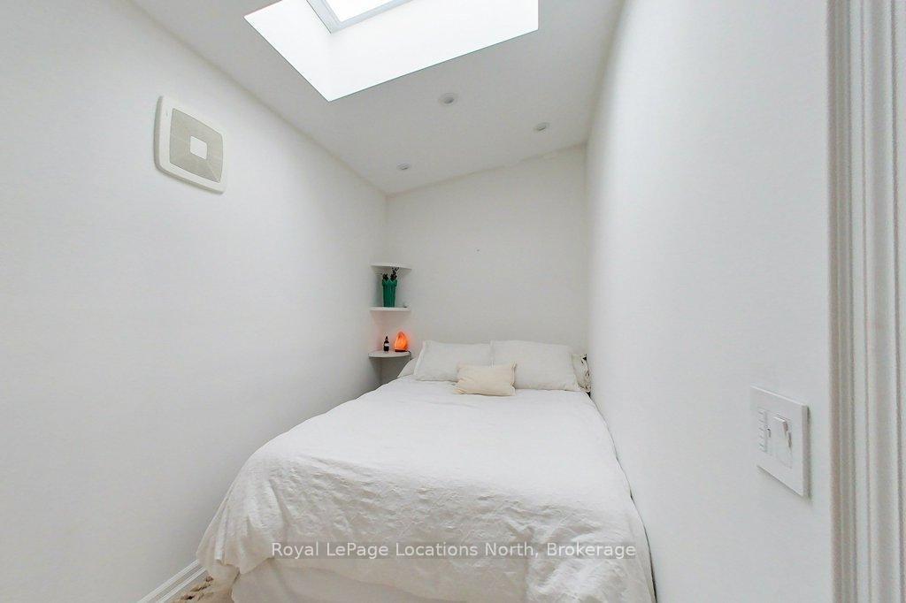8 Sykes Street N - Photo 31