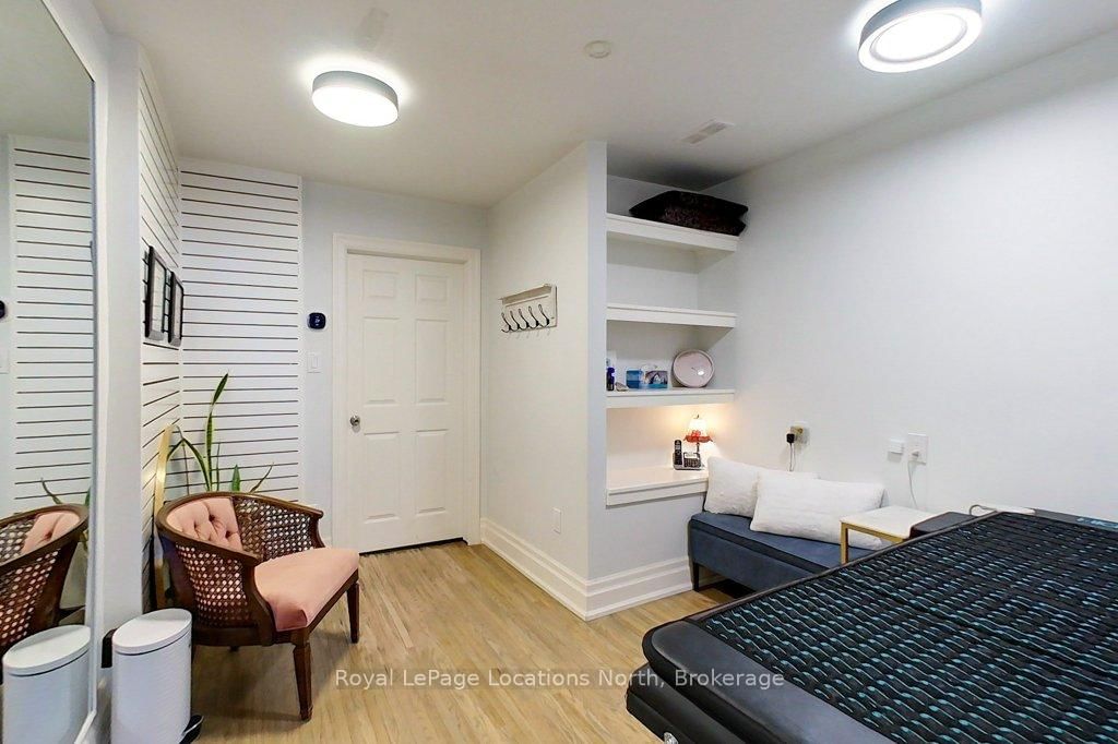 8 Sykes Street N - Photo 39