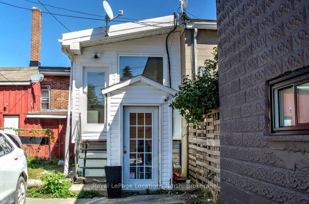 8 Sykes Street N - Photo 4