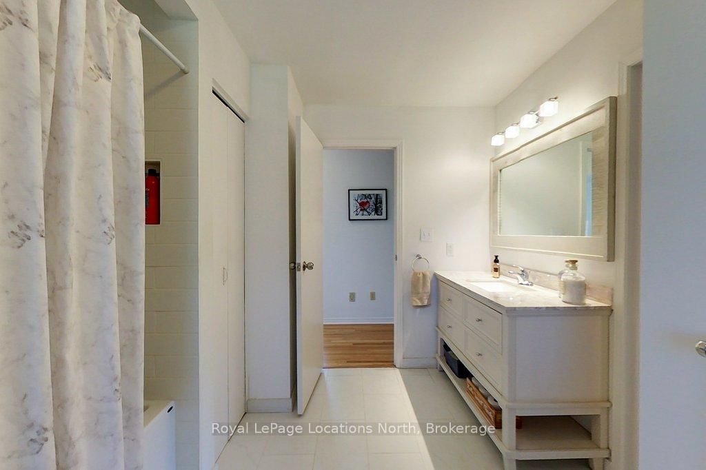 306 N Lakeshore Road • Meaford, ON photo 21