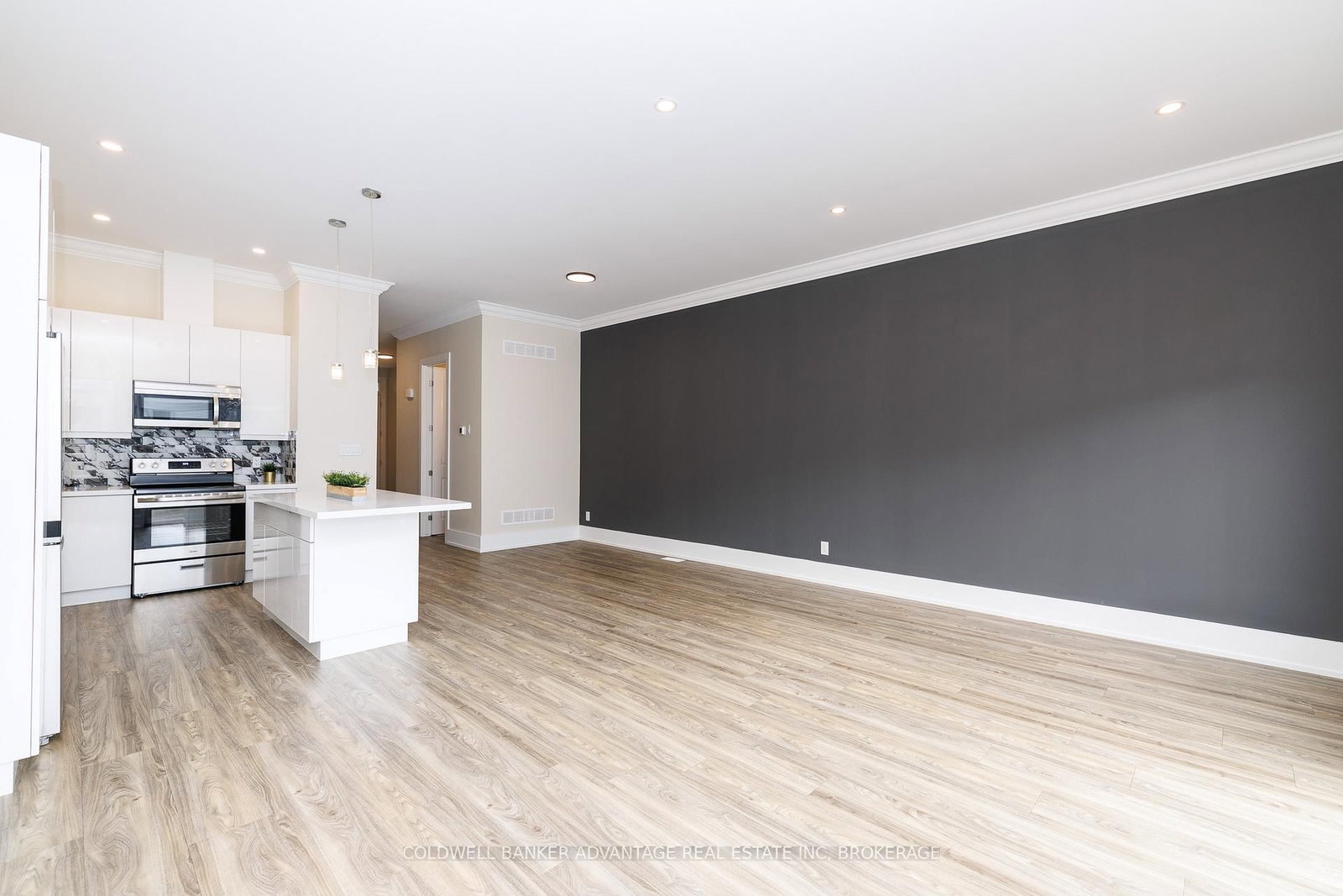 1044 Hansler Road - Photo 15