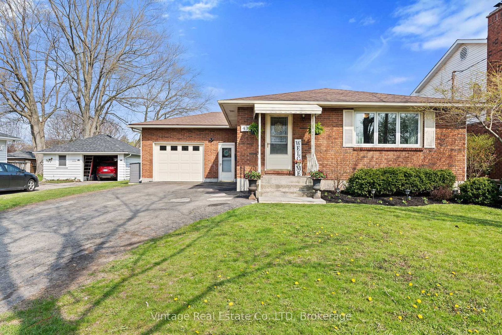 Detached House for sale at 436 Gorham Road, Fort Erie, Ontario, L0S 1N0 - Ridgeway - MLS: X13044564