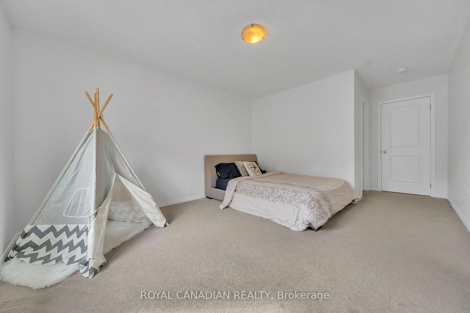 237 Kinsman Drive - Photo 33