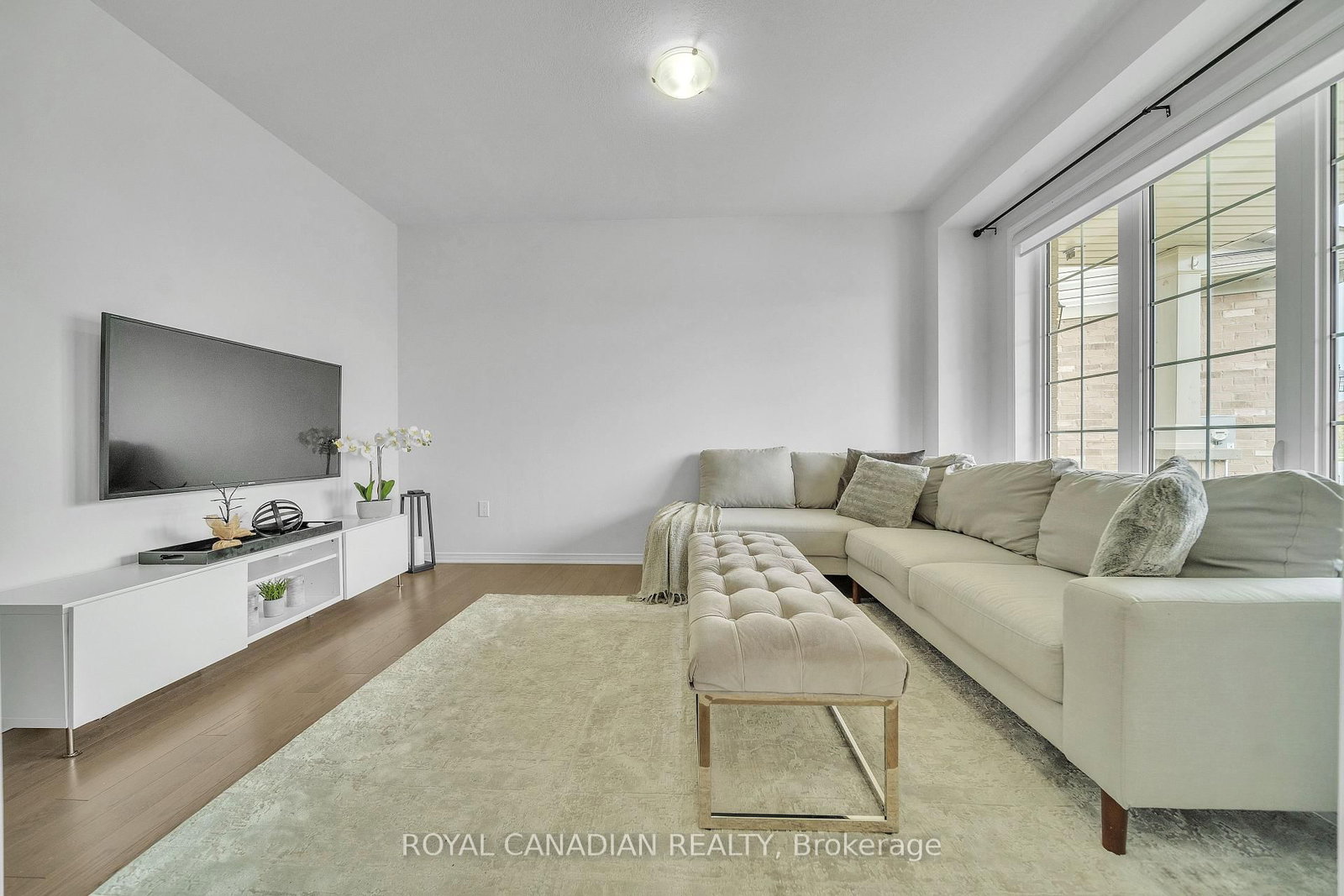 237 Kinsman Drive - Photo 7