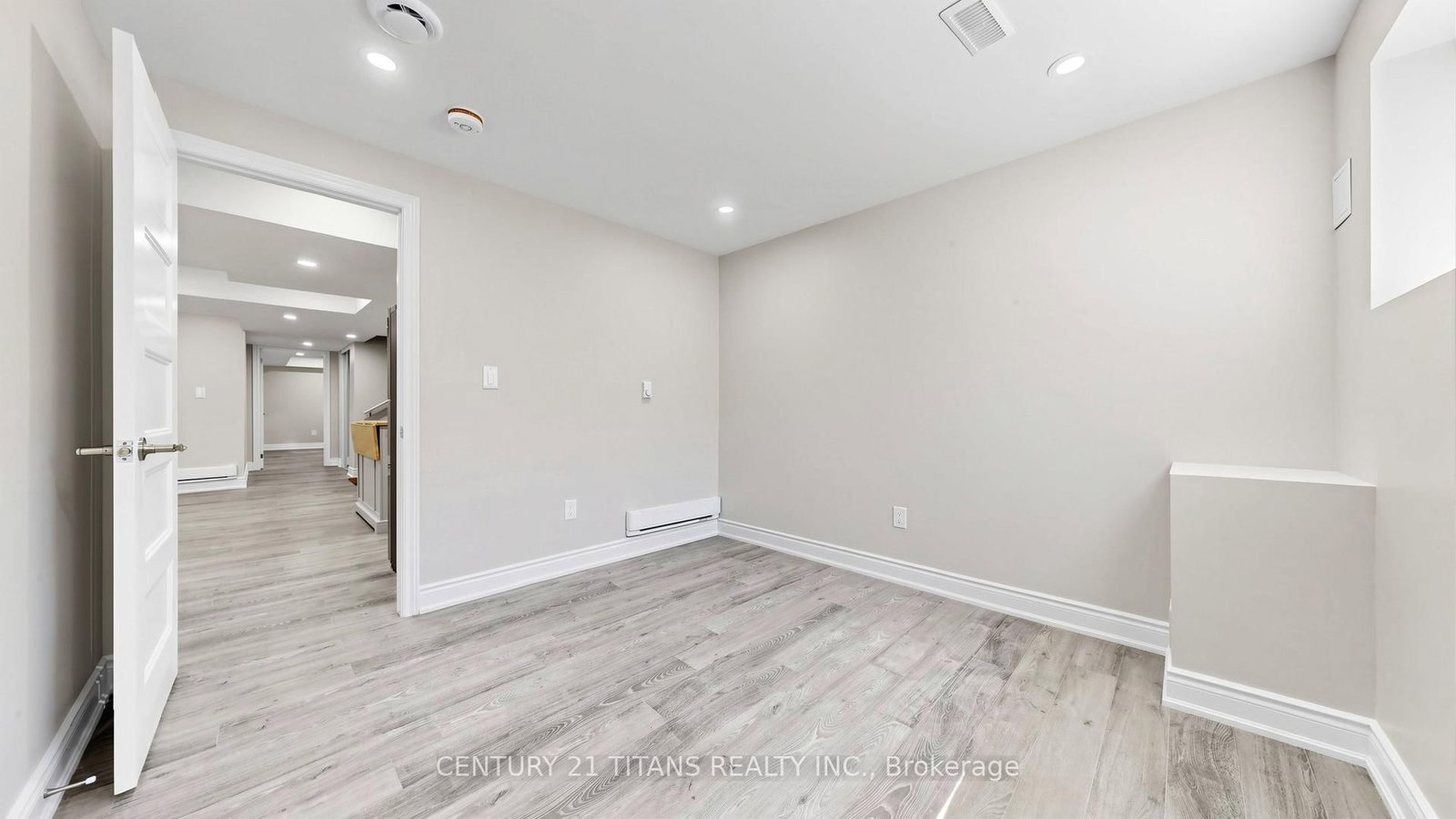 270 Forest Walk Street, Unit Lower - Photo 18