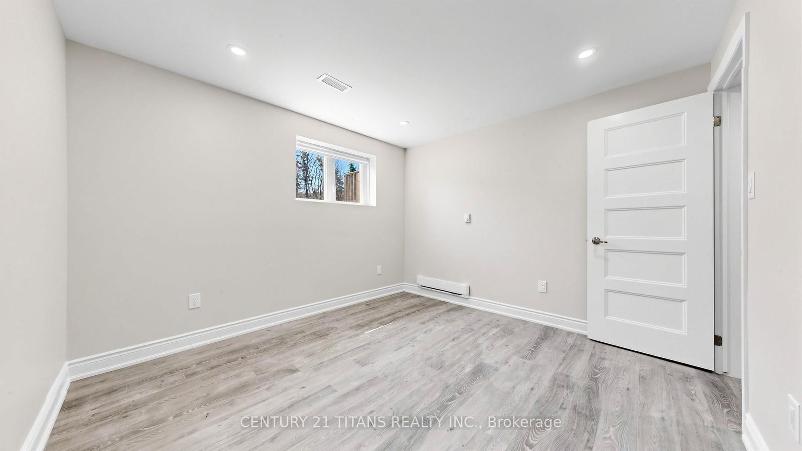 270 Forest Walk Street, Unit Lower - Photo 20