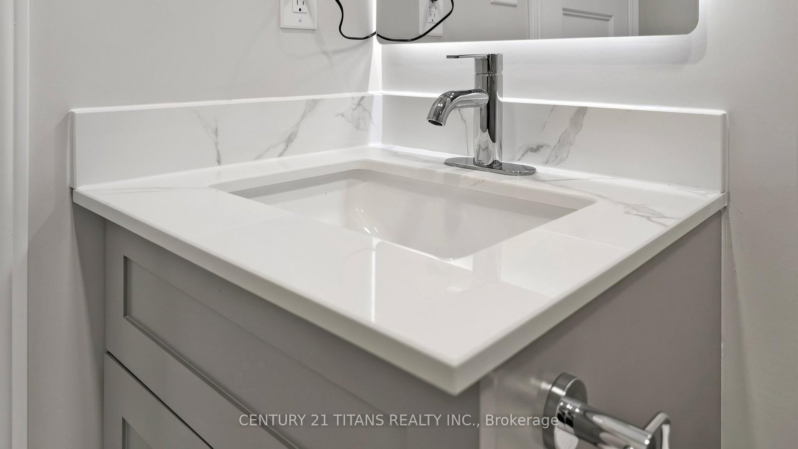 270 Forest Walk Street, Unit Lower - Photo 27