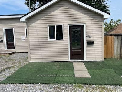 13 Chestnut Lane • St. Catharines, ON photo 25
