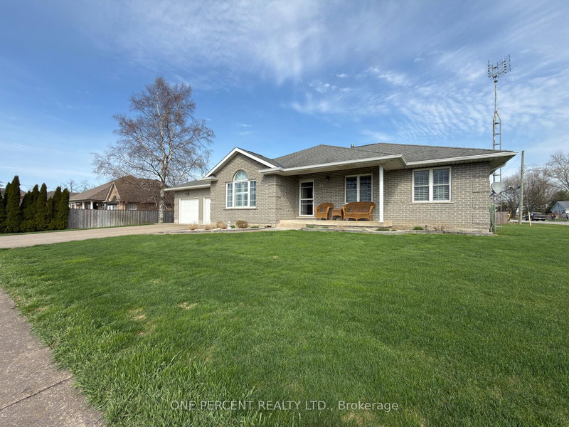 24 South Main St, Thorold, L0S 1K0 | Image 2