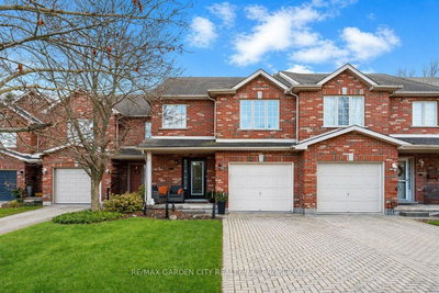 166 LAWRENCE Lane | Pelham | Image