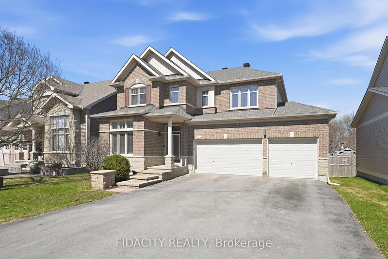 172 Coyote Cres, Stittsville, K2S 2G6 | Image 3