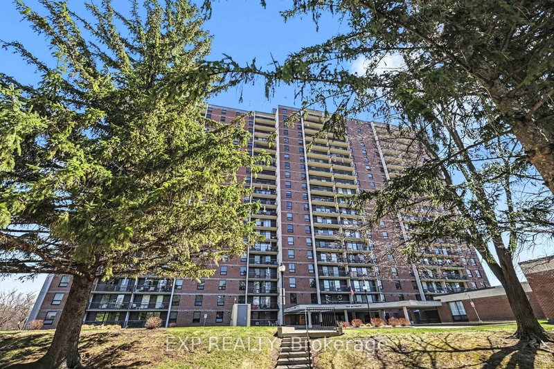 1801 - 665 Bathgate Dr, Ottawa, K1K 3Y4 | Image 3