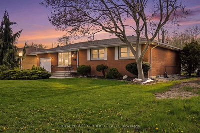 2435 Mckay Ave | Windsor | Image