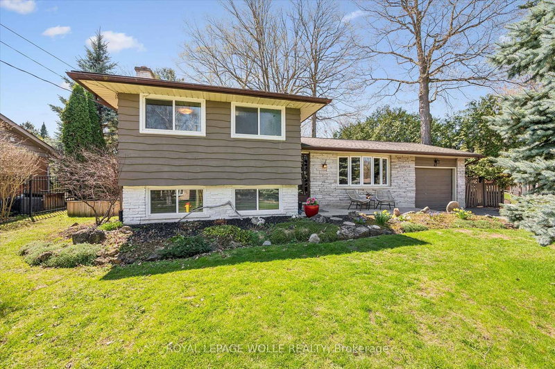 47 Hillcrest Lane, Kitchener, N2K 1S9 | Image 2