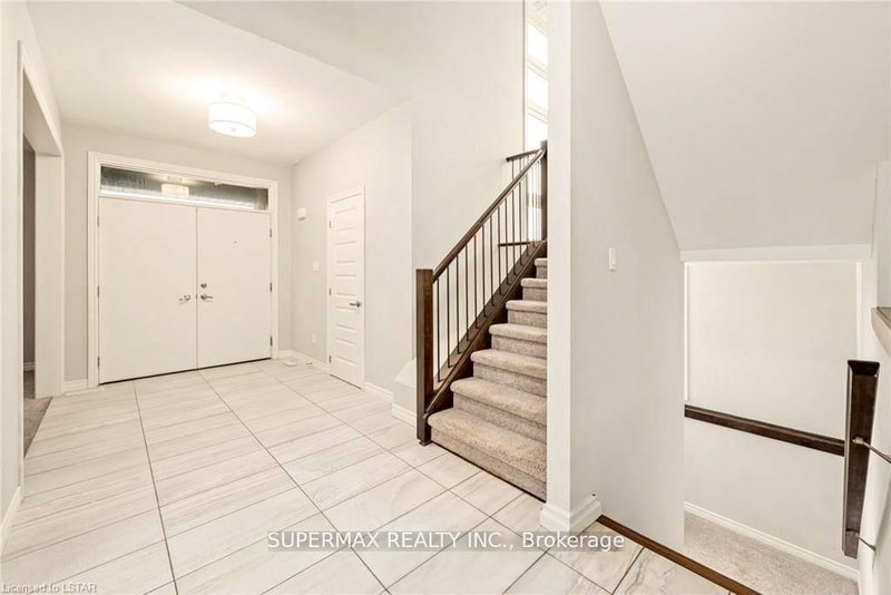 3019 Tokala Tr, London North, N6G 0S8 | Image 3