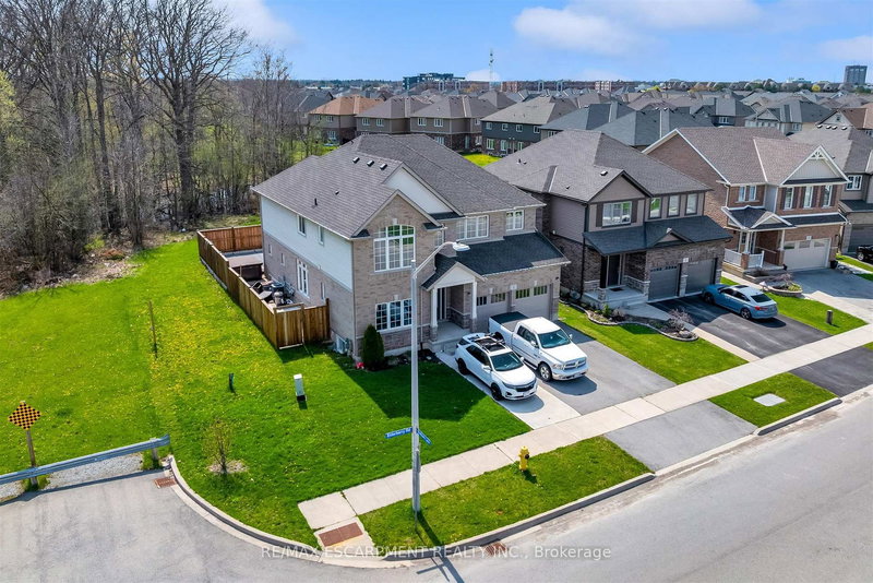 1 Elderberry Rd, Thorold, L2V 0E7 | Image 3