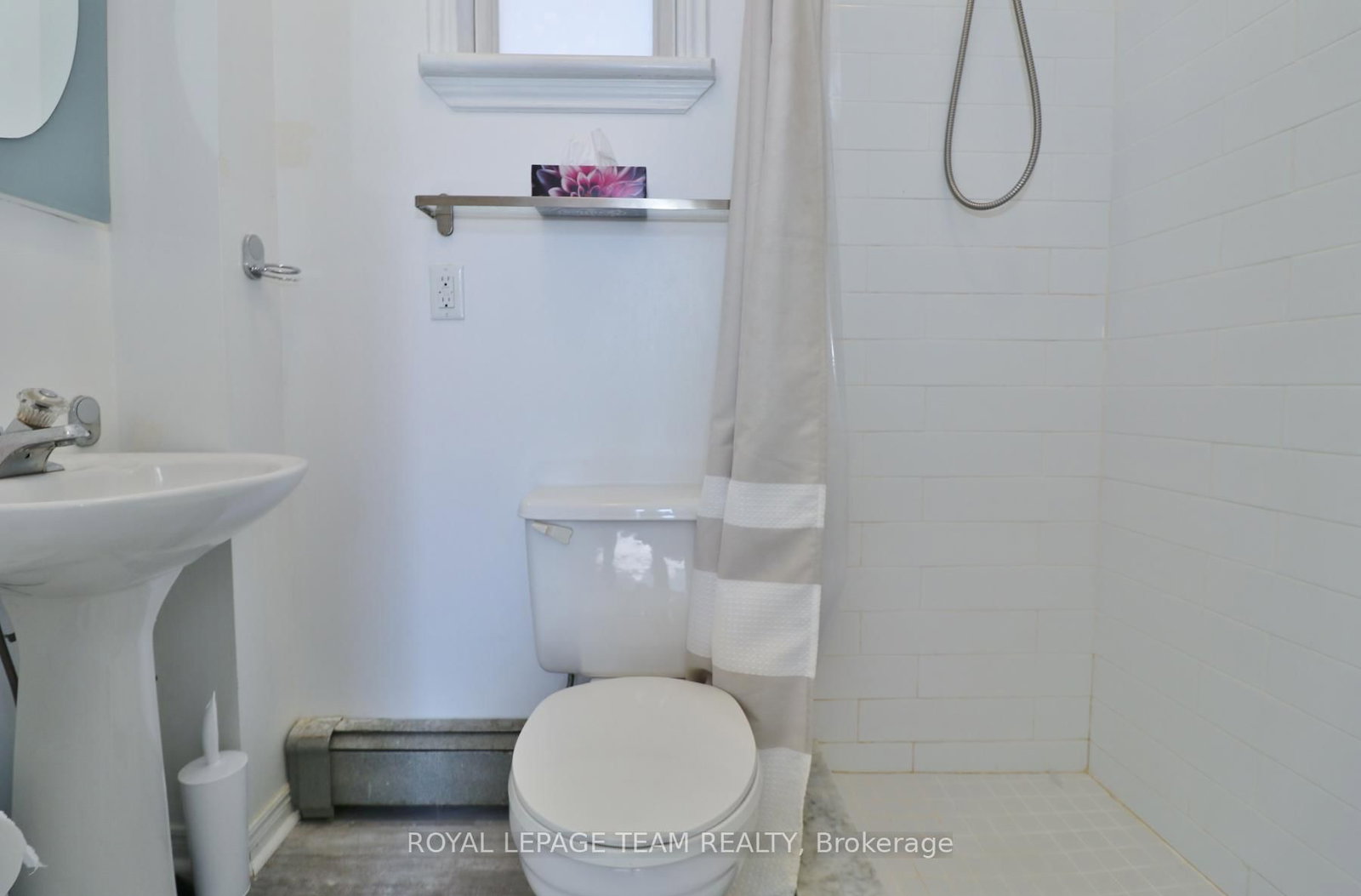 438 Parkdale Avenue - Photo 24