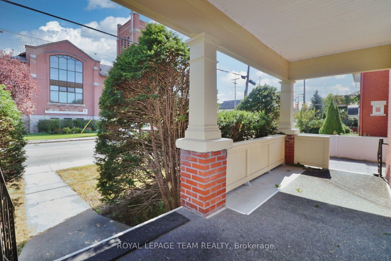 438 Parkdale Avenue - Photo 38