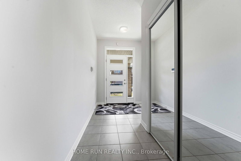 515 Arosa Way, Ottawa, K2V 0P8 | Image 3