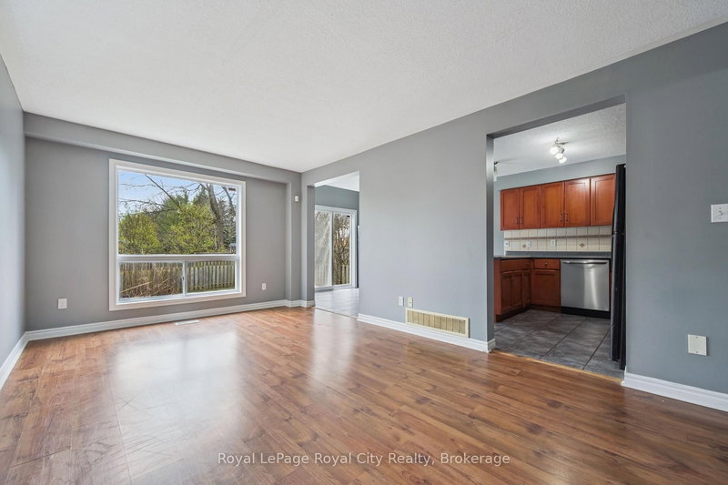 30 Darnell Rd, Guelph, N1G 5K3 | Image 2