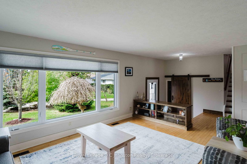 44 Archibald Pl, Saugeen Shores, N0H 2L0 | Image 3