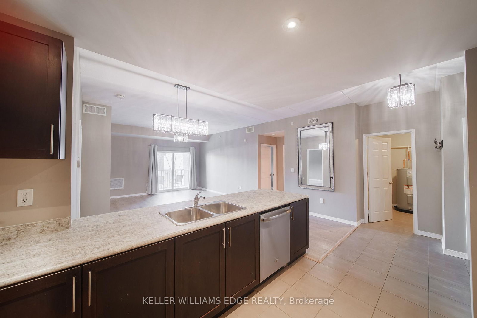 16 Sullivan Avenue, Unit 105 - Photo 10