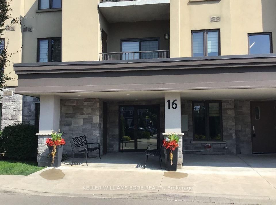 16 Sullivan Avenue, Unit 105 - Photo 42