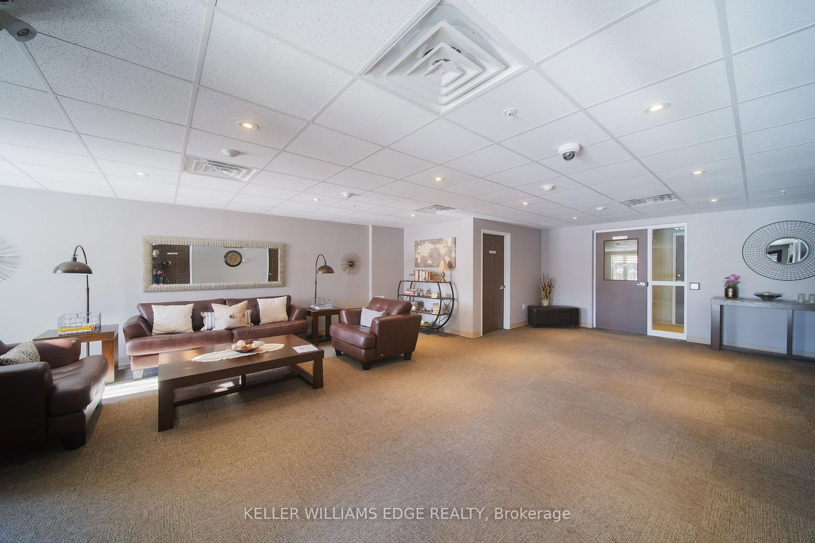 16 Sullivan Avenue, Unit 105 - Photo 6