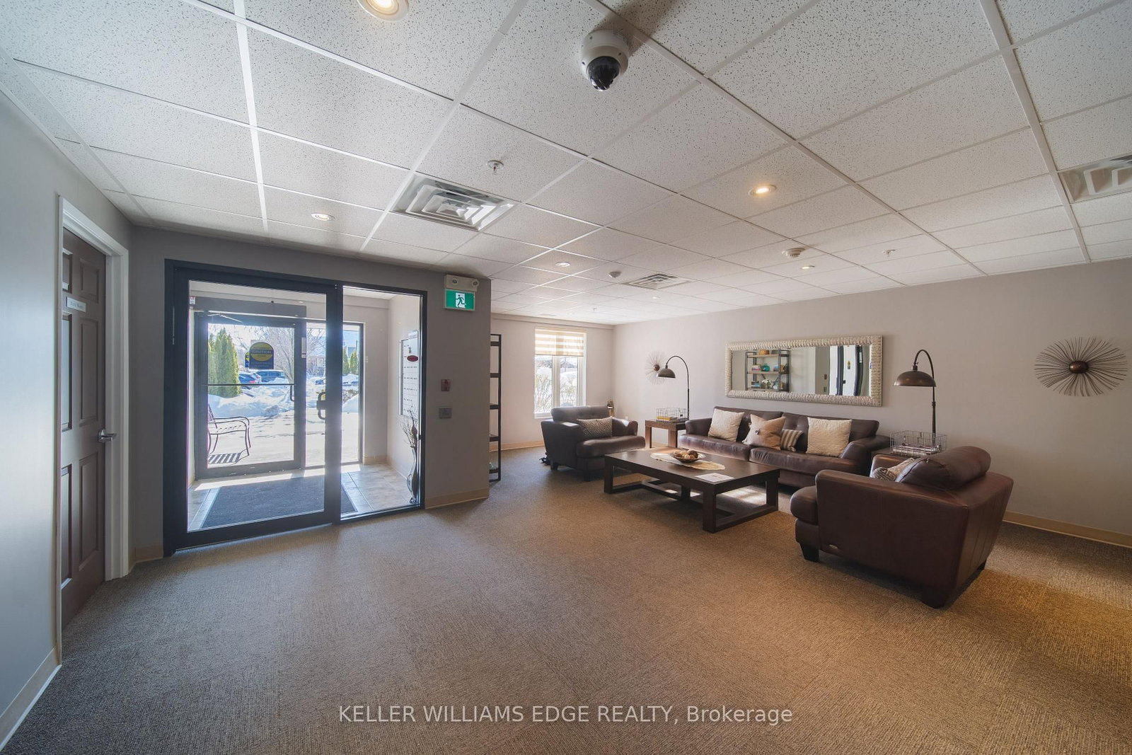 16 Sullivan Avenue, Unit 105 - Photo 7