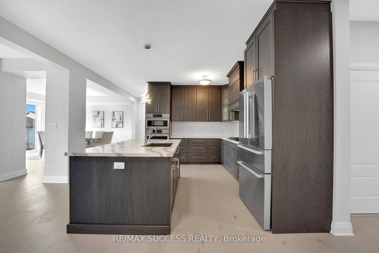 554 Bridgemill Crescent E - Photo 12